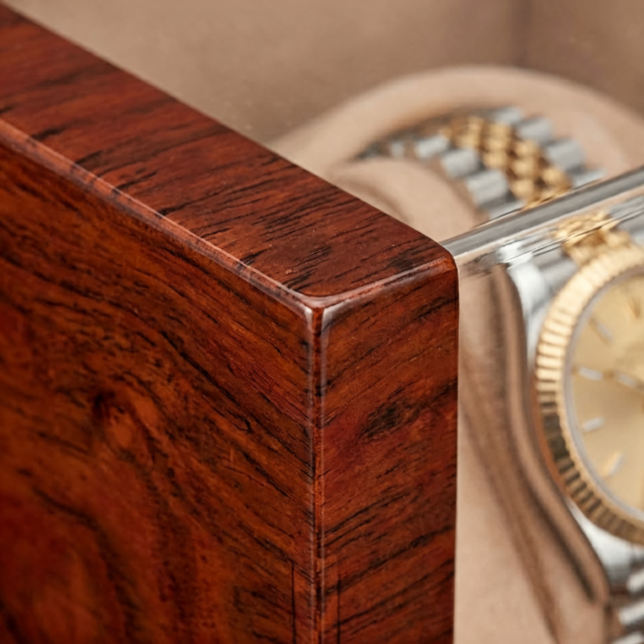 The Classic Wood Winder - 1 Slot