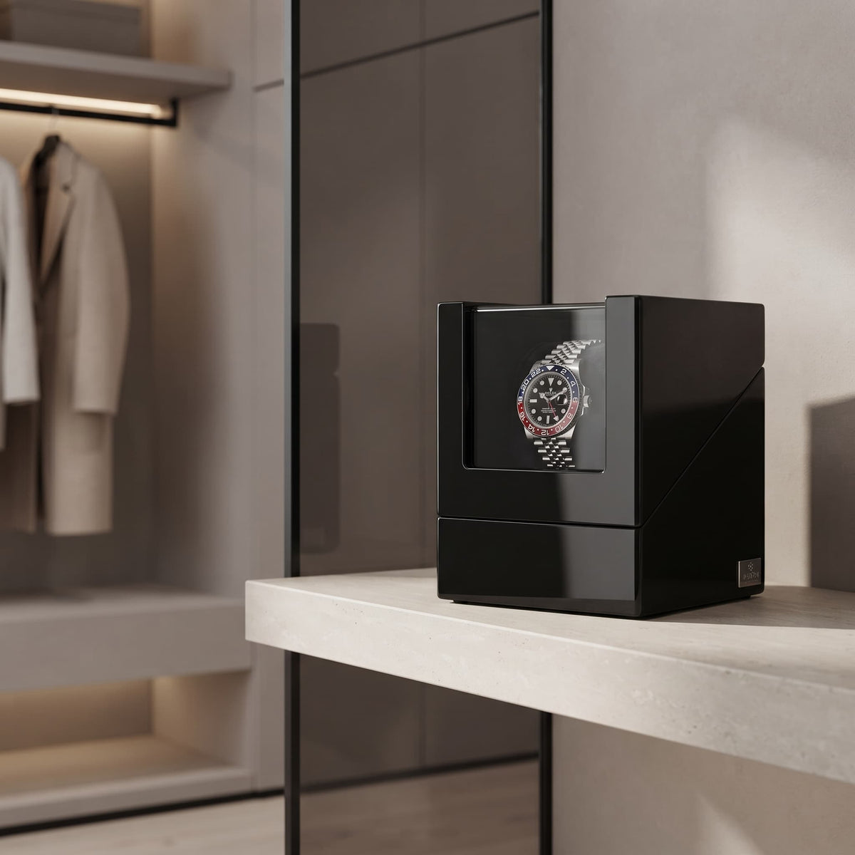 MW / 06 — AUREL BLACK